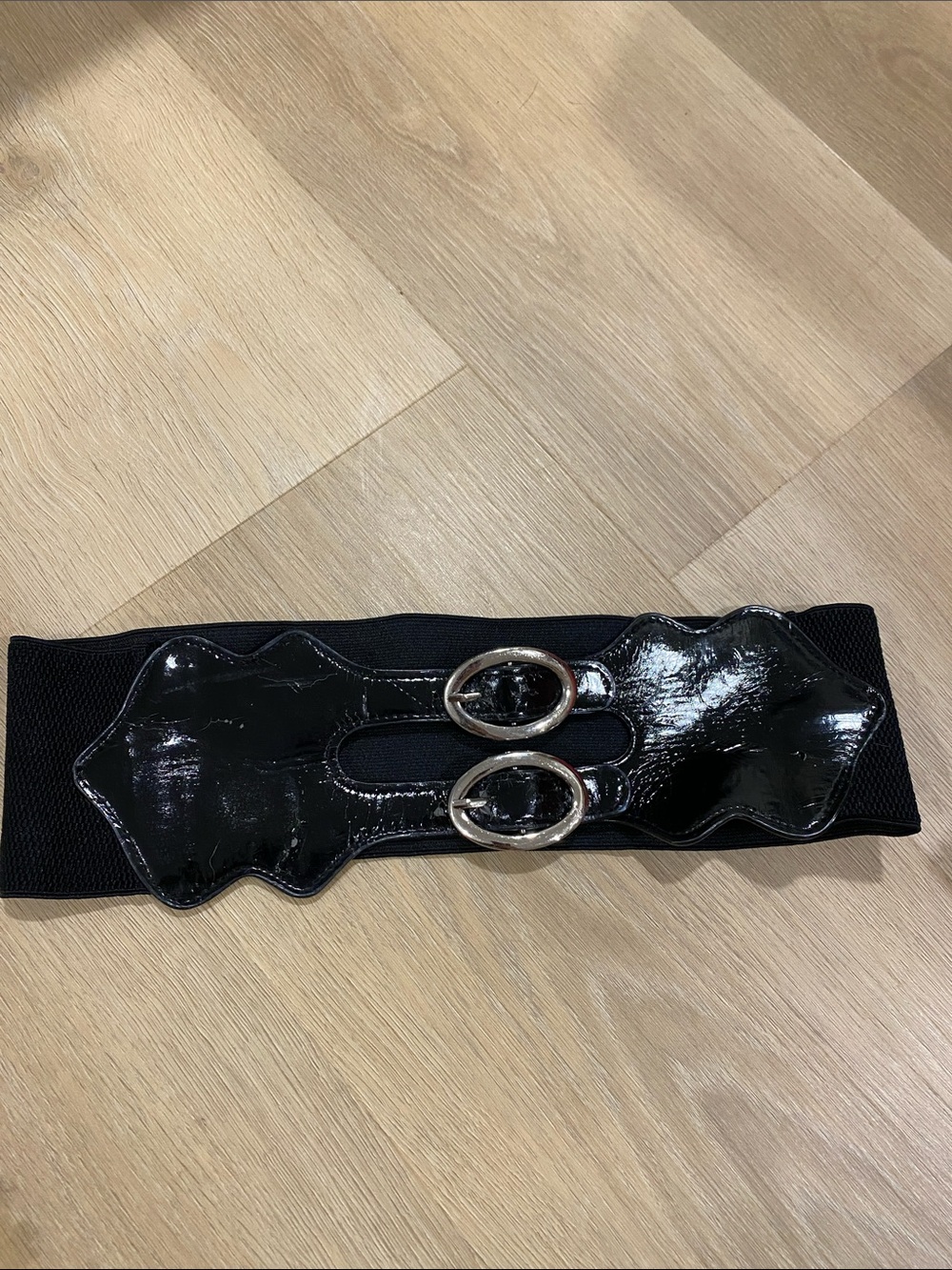 Vintage 80-90s Women's Black Elastic Wide Waist Belt with Patent Accent